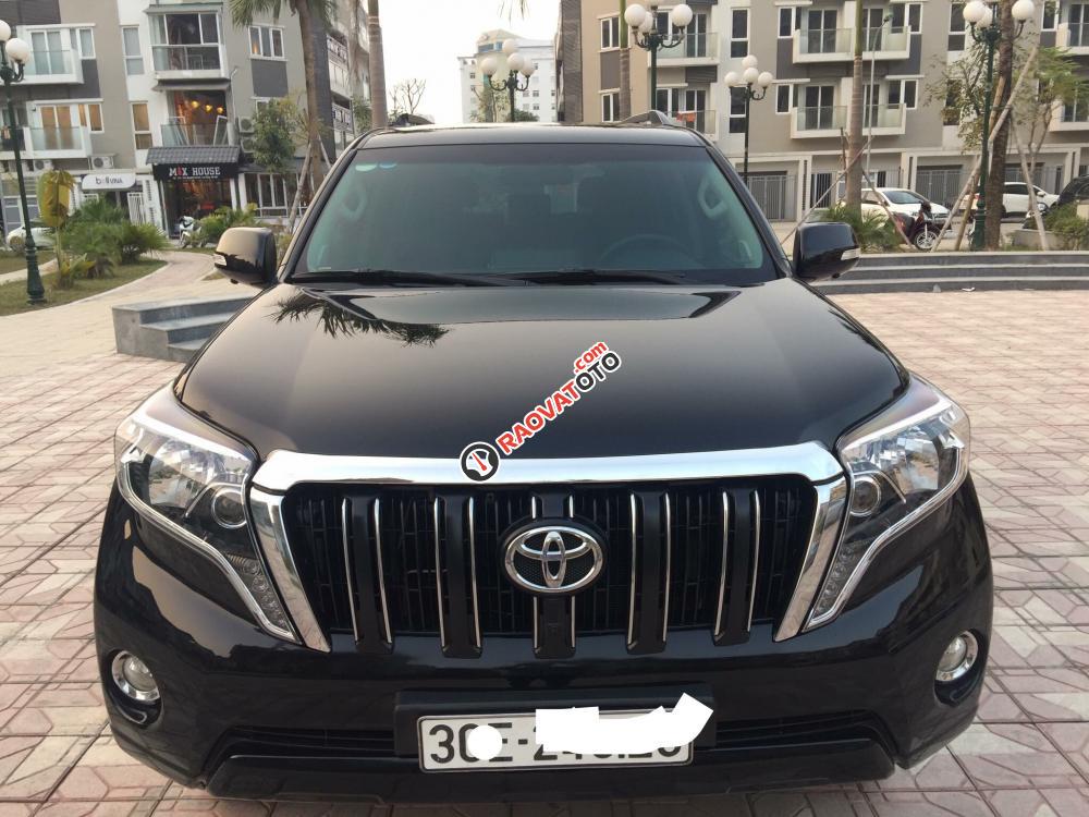 Cần bán lại xe Toyota Prado đời 2016 màu đen, xe nhập-0