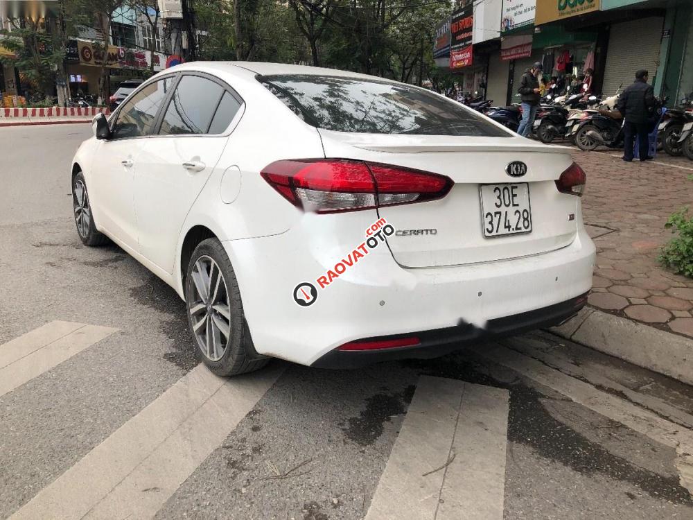 Cần bán xe Kia Cerato 2.0 AT 2016, màu trắng số tự động-4