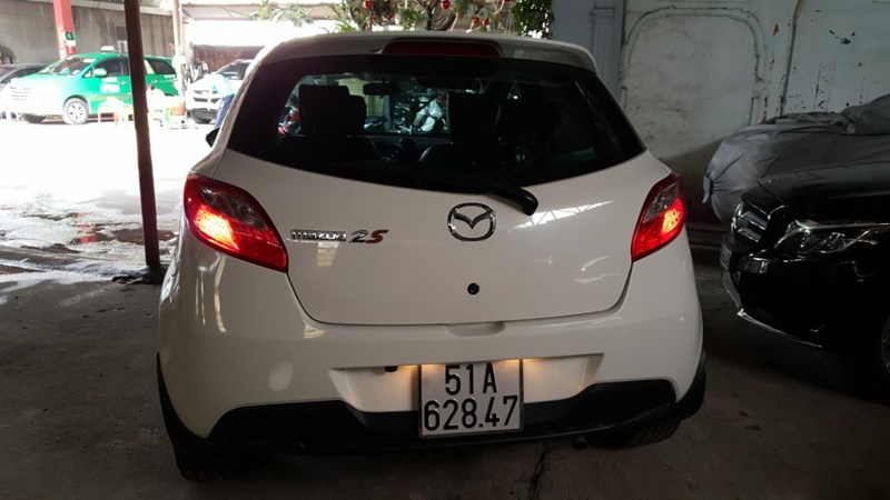 Cần bán Mazda 2 đời 2013, nhập khẩu giá cạnh tranh-3