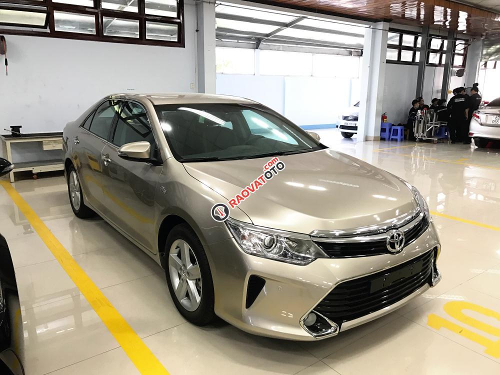 Camry 2.5Q (bản cao cấp nhất) - giá sốc. Giao xe ngay chỉ với 180 triệu-1