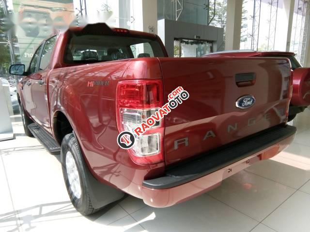 Cần bán Ford Ranger XLS đời 2017, màu đỏ-3