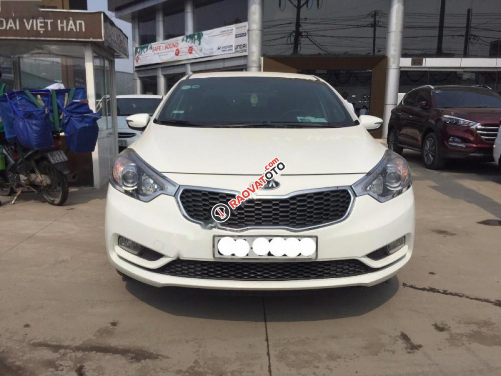 Bán Kia K3 1.6MT đời 2014, màu trắng xe gia đình, giá 478tr-0