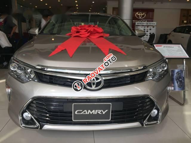 Bán ô tô Toyota Camry đời 2017, giá chỉ 965 triệu-0