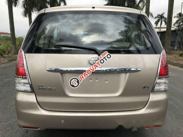 Bán xe Toyota Innova G sản xuất 2010 xe gia đình-0