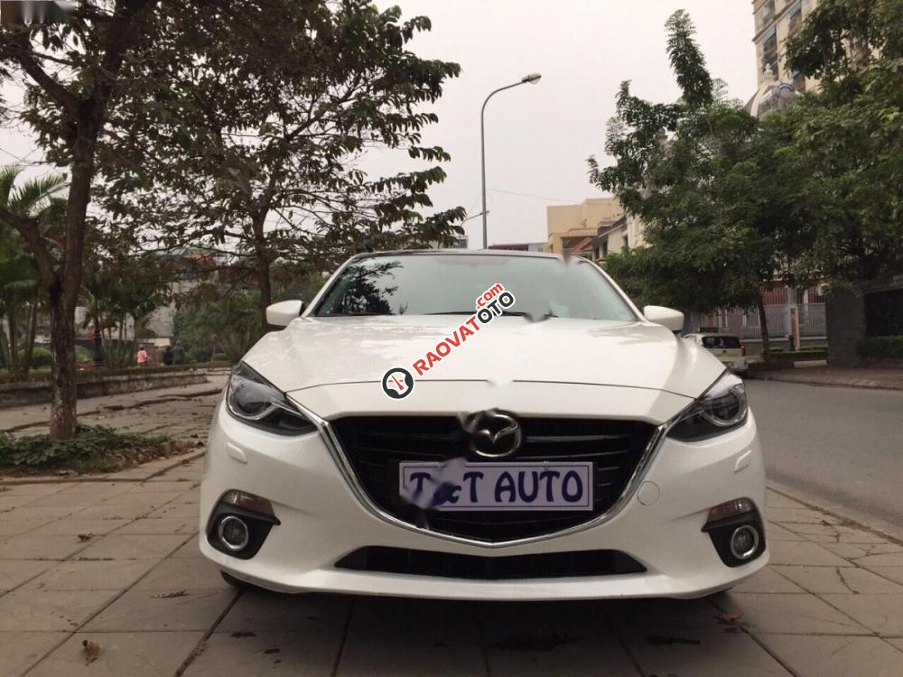 Cần bán Mazda 3 2.0L đời 2015, màu trắng-3