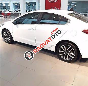 Bán Kia Cerato đời 2017, màu trắng-1