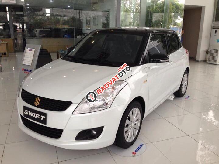 Bán xe Suzuki Swift 2017, màu trắng, tặng 111 triệu trong tháng 11. LH: 0985 547 829-0