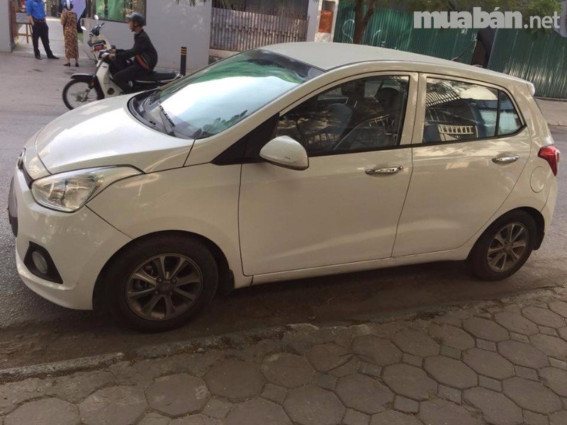 Cần bán Hyundai Grand i10 đời 2015, màu trắng, nhập khẩu, số sàn-0