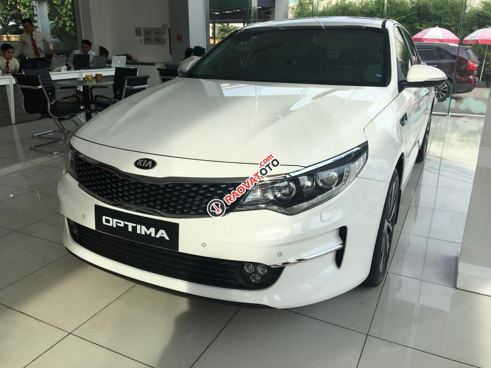 Bán Kia Optima 2.0 GAT 2018 - 0901 078 222 - Sẵn xe giao ngay, hỗ trợ vay 80%, thủ tục nhanh gọn-0