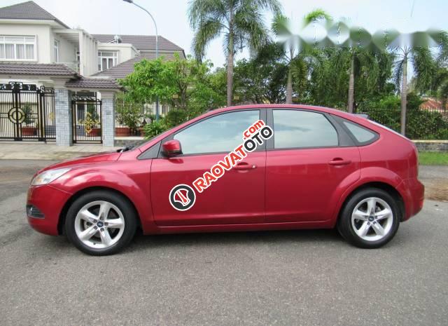 Bán ô tô Ford Focus đời 2010, màu đỏ số tự động, giá 335tr-2