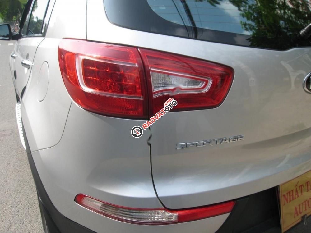 Bán ô tô Kia Sportage 2.0 AT đời 2013, màu bạc, xe nhập số tự động-8