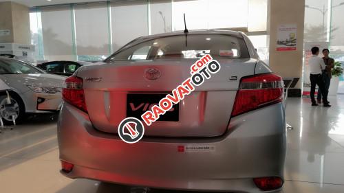 Bán xe Toyota Vios 1.5 MT đời 2017, màu bạc-1