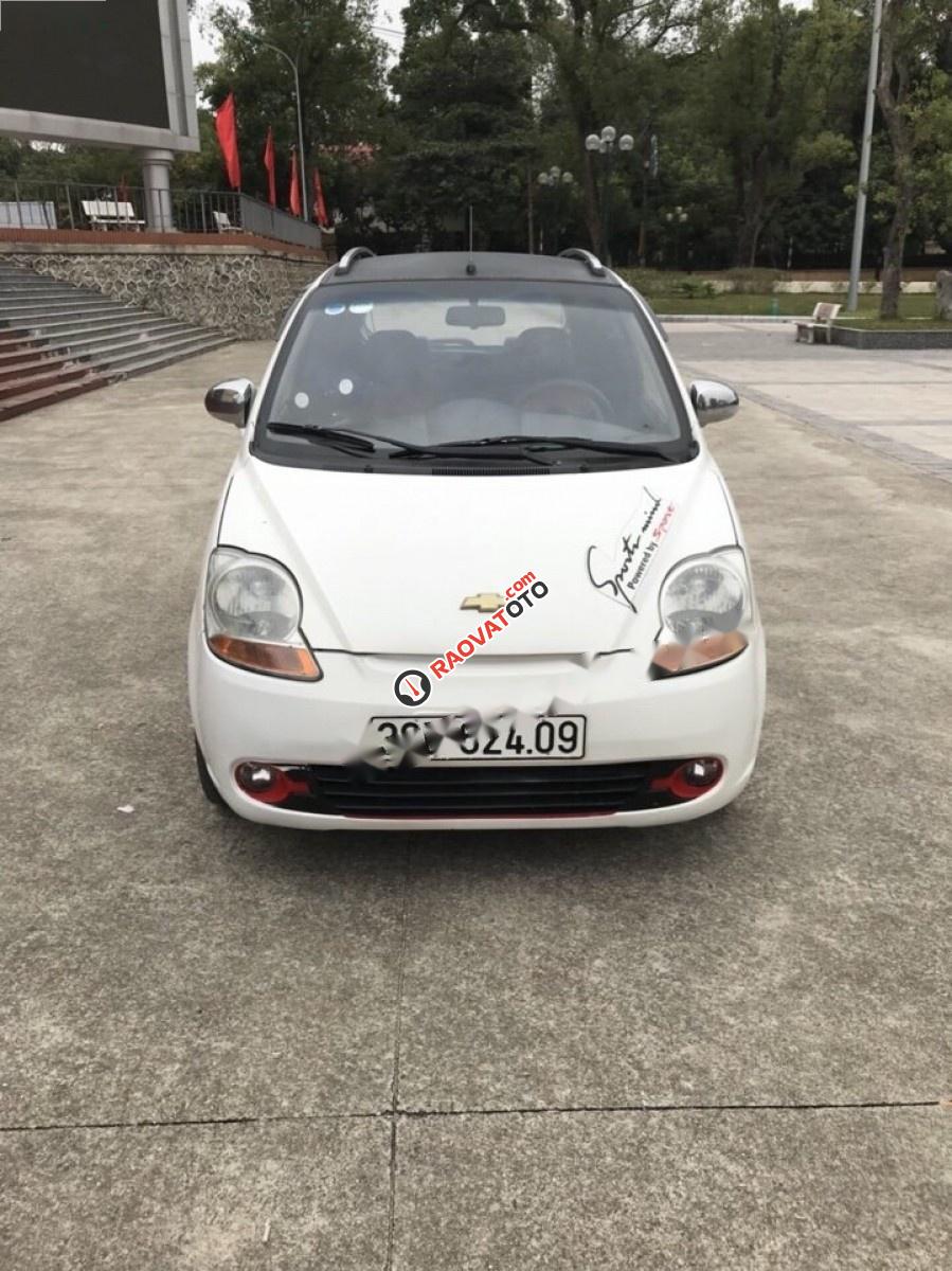 Bán Chevrolet Spark sản xuất 2009, màu trắng chính chủ-1