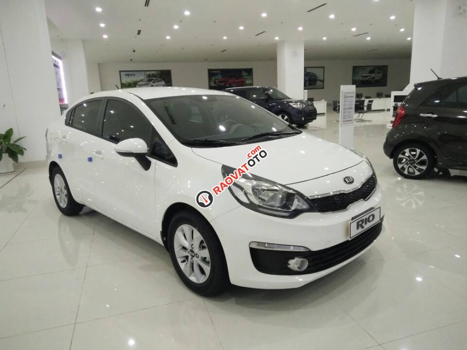 Cần bán Kia Rio sản xuất 2017 nhập khẩu giá rẻ nhất Tây Ninh, nhiều quà tặng giá trị cao. Hotline: 0937.606.829-0