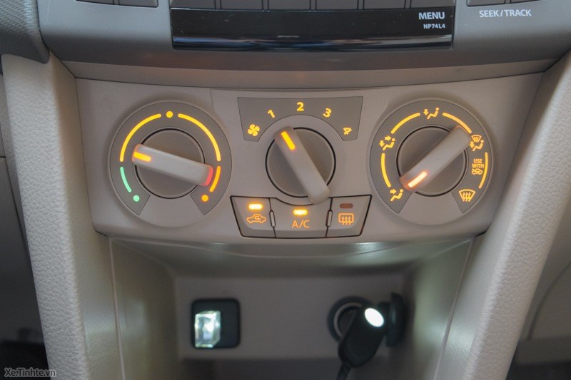 Bán xe Suzuki Ertiga đời 2017, màu trắng, xe nhập, giá tốt-10