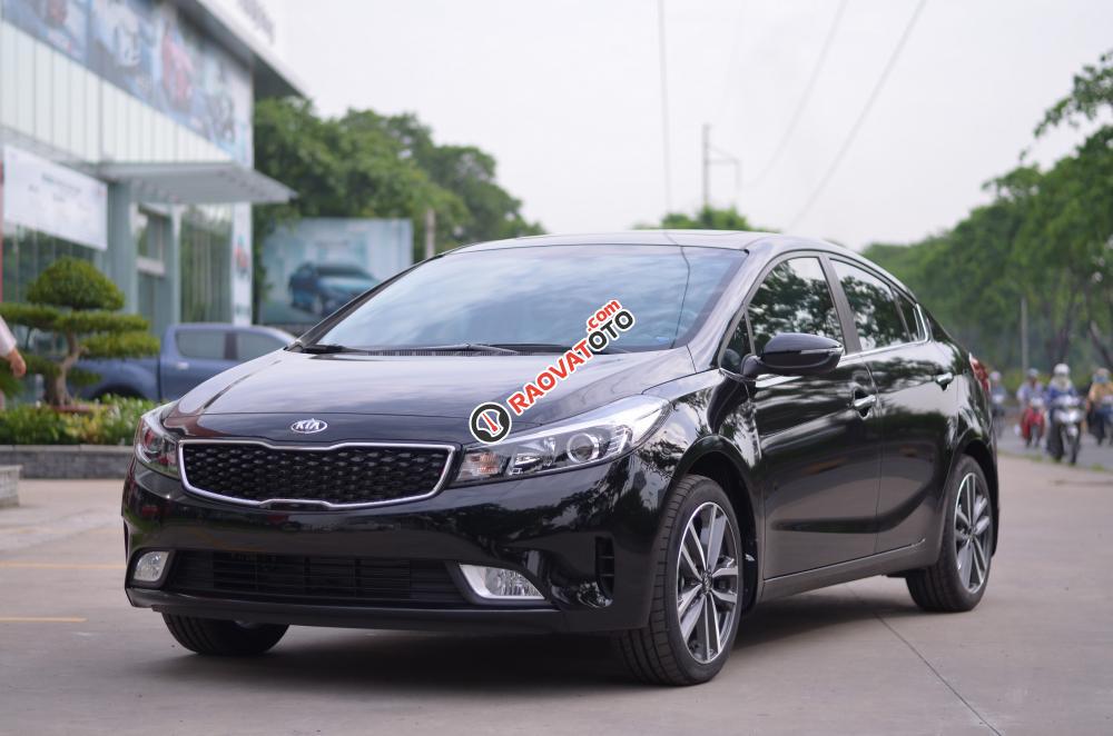 Kia Cerato 2017 full options, giá tốt nhất miền Nam, LH 0909 868 944-6