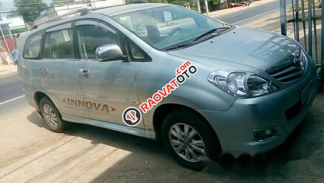 Bán Toyota Innova G đời 2010, màu bạc, 355 triệu-3