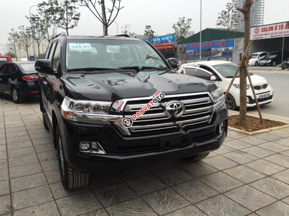 Bán Toyota Land Cruiser VX 4.6 V8 năm 2017, màu đen, nhập khẩu-4