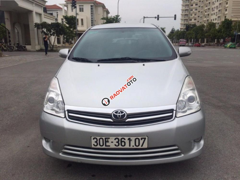 Cần bán lại xe Toyota Wish 2.0AT đời 2009, màu bạc, xe nhập-0