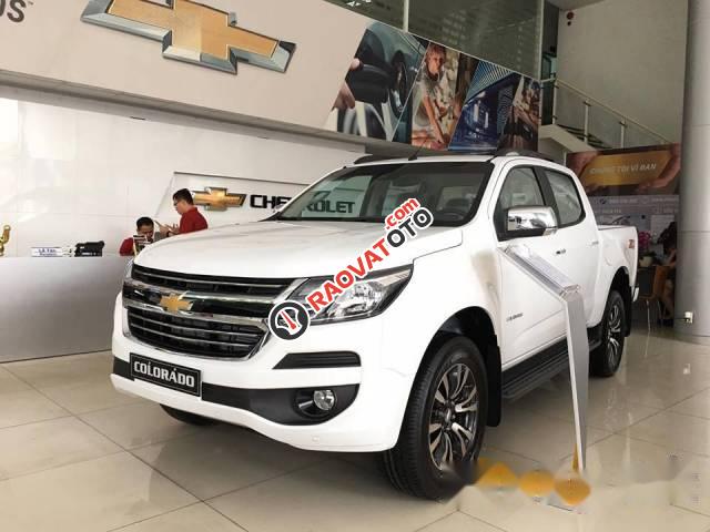 Bán Chevrolet Colorado 2017, màu trắng-5