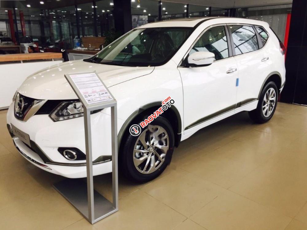 Bán Nissan X trail 2.0 SL 2WD Premium sản xuất 2017, màu trắng-0