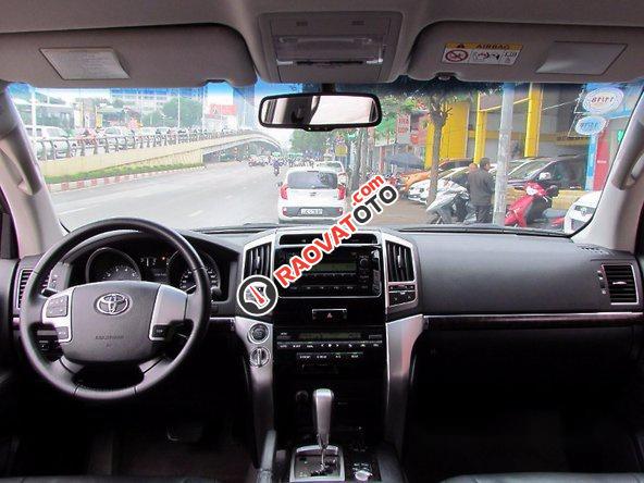 Bán Toyota Land Cruiser VX đời 2015, màu đen, nhập khẩu  -6