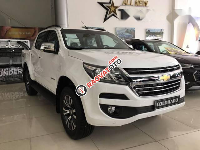 Bán Chevrolet Colorado 2017, màu trắng-1