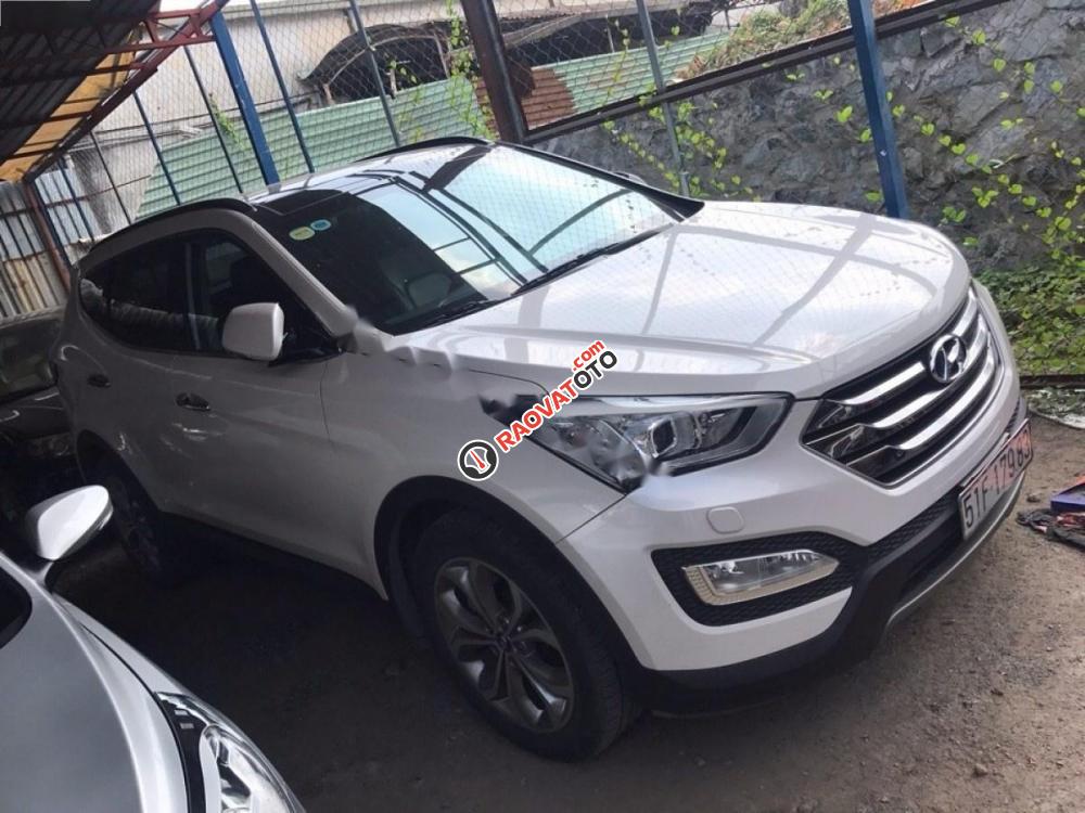 Bán Hyundai Santa Fe 2.4AT đời 2016, màu trắng-1