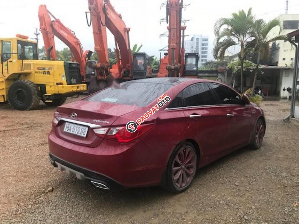 Cần bán Hyundai Sonata đời 2011, màu đỏ, xe nhập-2