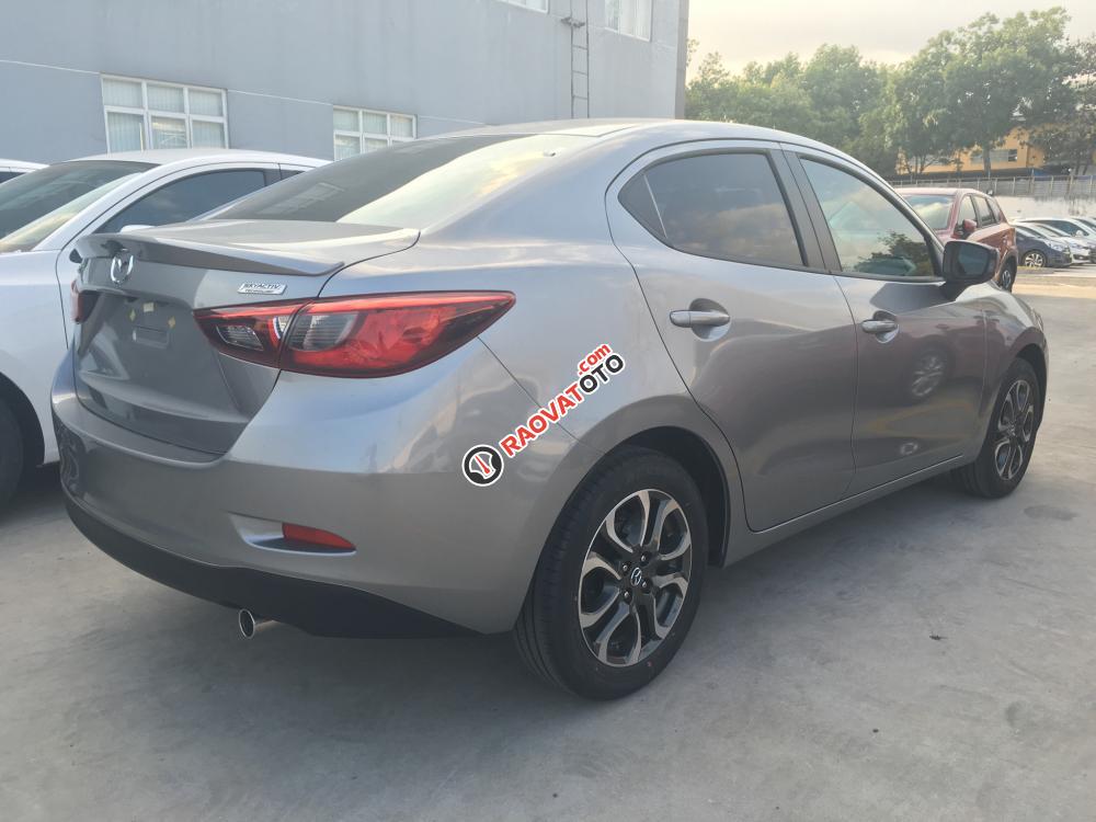 Giá xe Mazda 2 SD mới nhất tại Mazda Long Biên-2