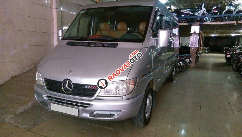 Chính chủ bán Mercedes Sprinter năm 2010, màu bạc-0