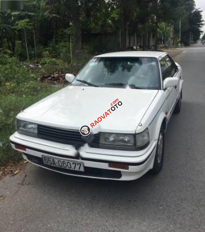 Bán ô tô Nissan Bluebird 1.8 trước 1990, màu trắng, xe nhập giá cạnh tranh-0