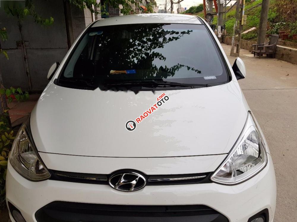 Bán xe Hyundai Grand i10 1.2 MT đời 2016, màu trắng, nhập khẩu nguyên chiếc chính chủ-0