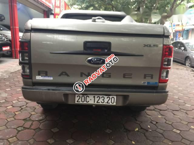 Bán ô tô Ford Ranger XLS 2.2 đời 2016  -5