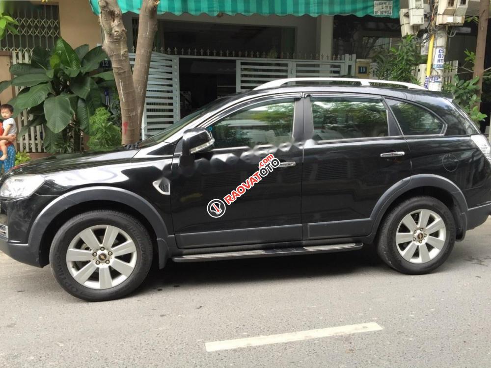 Bán Chevrolet Captiva LTZ Maxx 2.4 AT đời 2010, màu đen còn mới-0