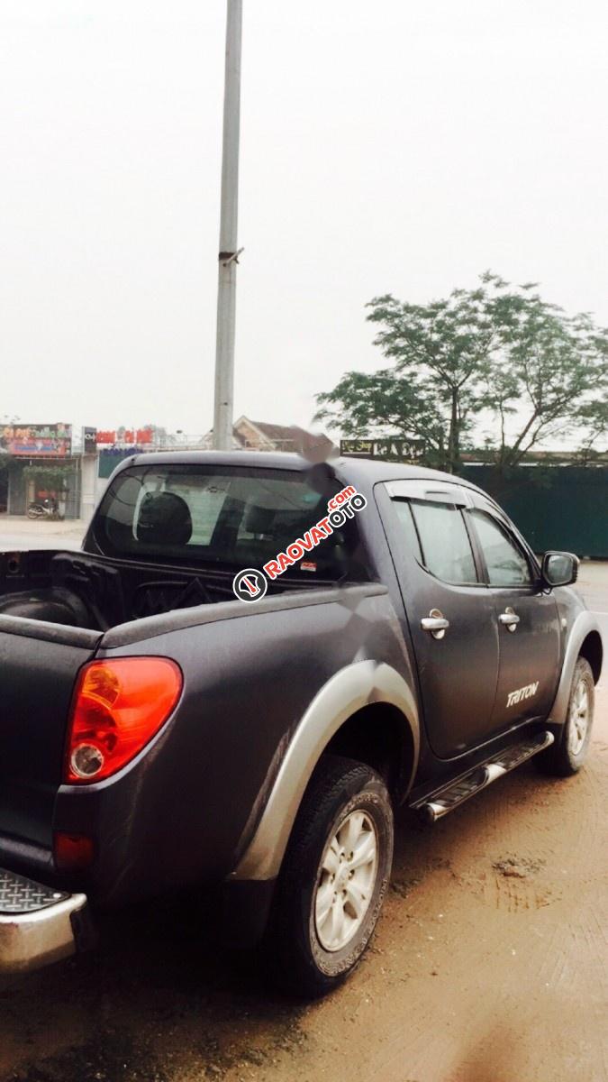 Bán xe Mitsubishi Triton năm 2009, màu xám, nhập khẩu  -4