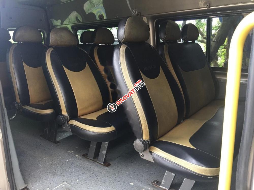 Bán ô tô Ford Transit 2.4L sản xuất 2009, màu bạc, giá 285tr-4