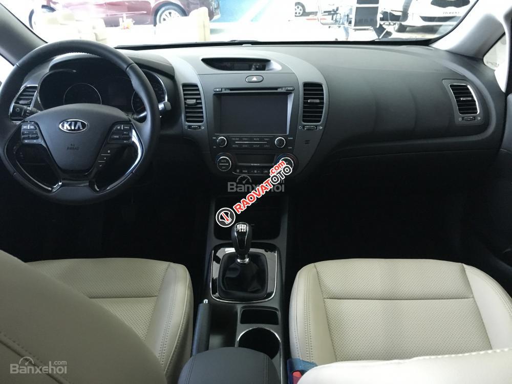 Chỉ với 149tr sở hữu ngay xe Kia Cerato 1.6, đủ màu, có xe giao ngay, liên hệ ngay để có giá tốt nhất-3