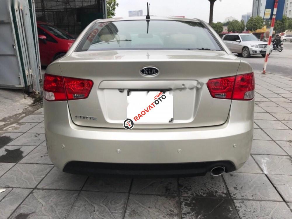 Bán Kia Forte SX 1.6 MT đời 2011 chính chủ, giá 350tr-2