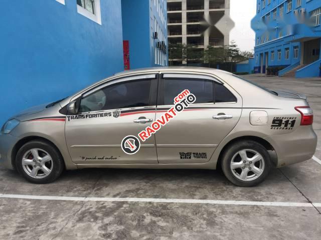 Bán xe Toyota Vios đời 2010, màu bạc, giá 266tr-0