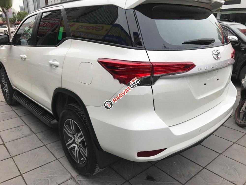 Cần bán lại xe Toyota Fortuner 2.4G 4x2 MT đời 2017, màu trắng, nhập khẩu-4