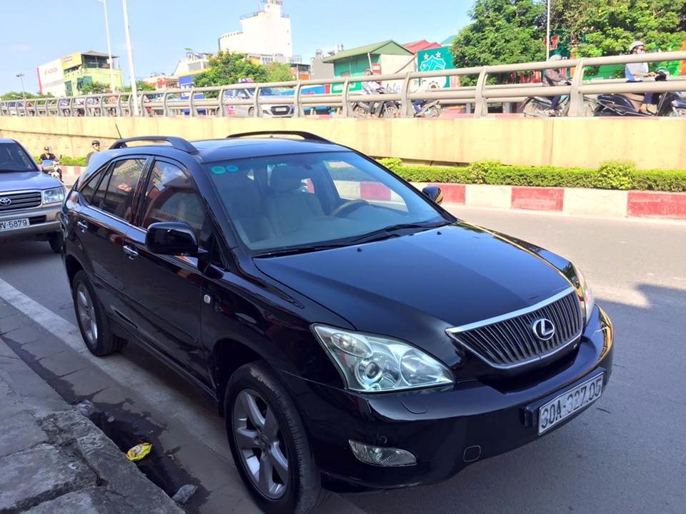 Bán xe Lexus RX 330 2005, màu đen, nhập khẩu nguyên chiếc-7