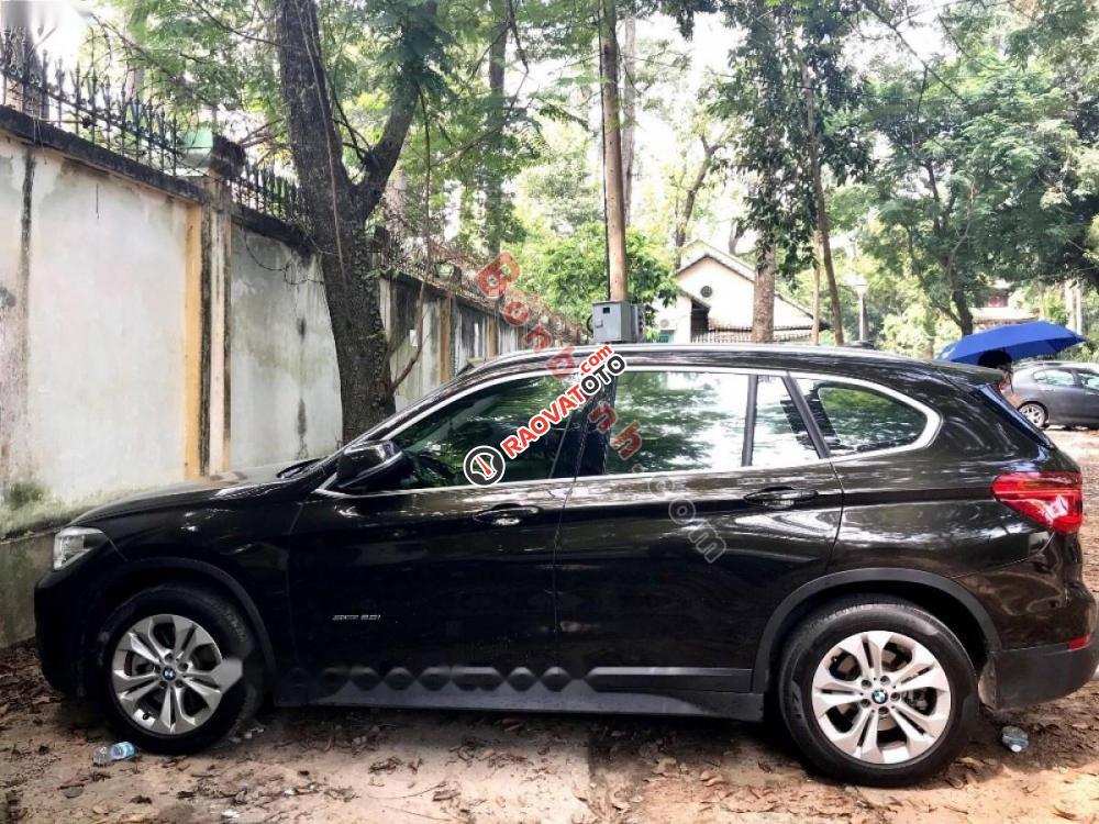 Bán xe BMW X1 sDrive20i đời 2015, màu nâu, nhập khẩu còn mới-1