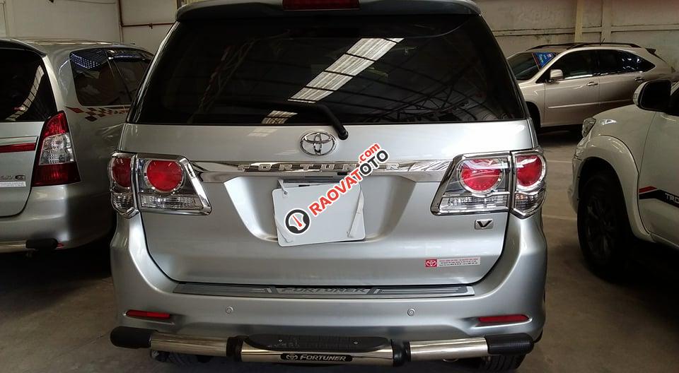 Cần bán Toyota Fortuner V đời 2012, màu bạc, giá 740 triệu-5