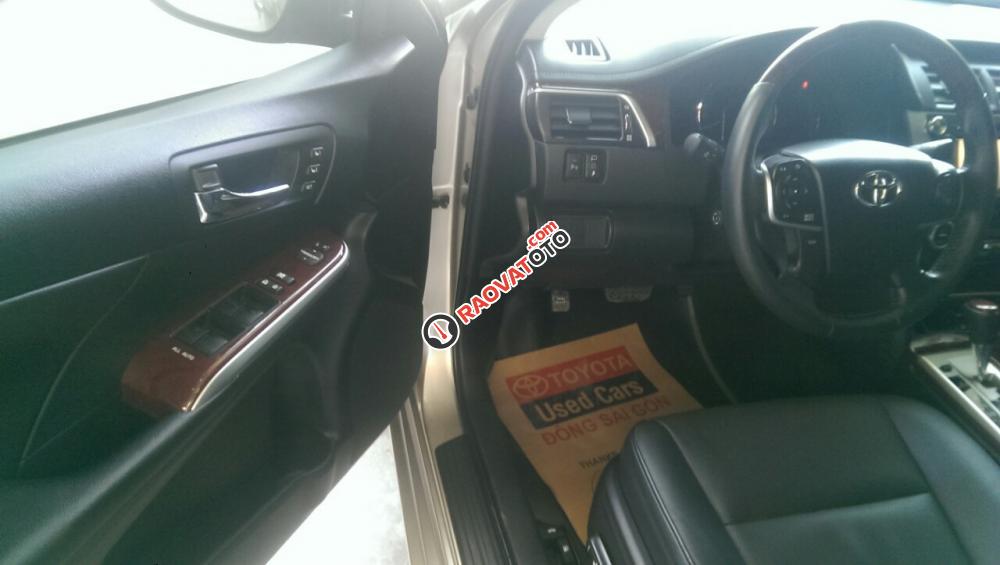 Bán Toyota Camry 2.5Q, màu đen, tặng BHVC, xe đẹp, hỗ trợ vay 70% lãi suất ưu đãi-4