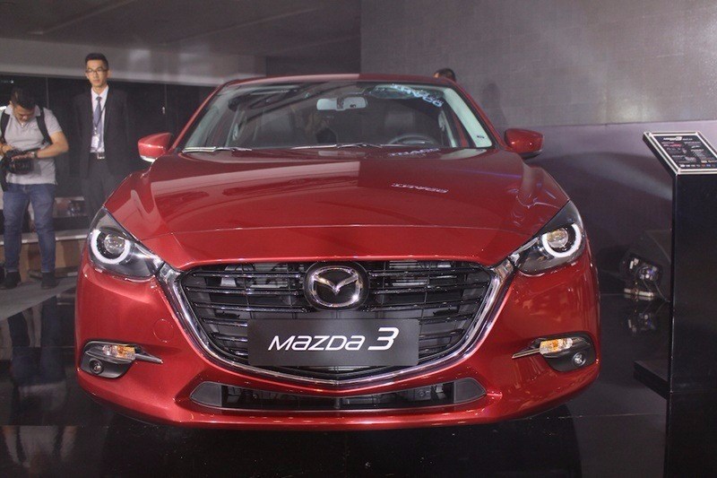 Cần bán Mazda 3 đời 2017, màu đỏ, nhập khẩu-2