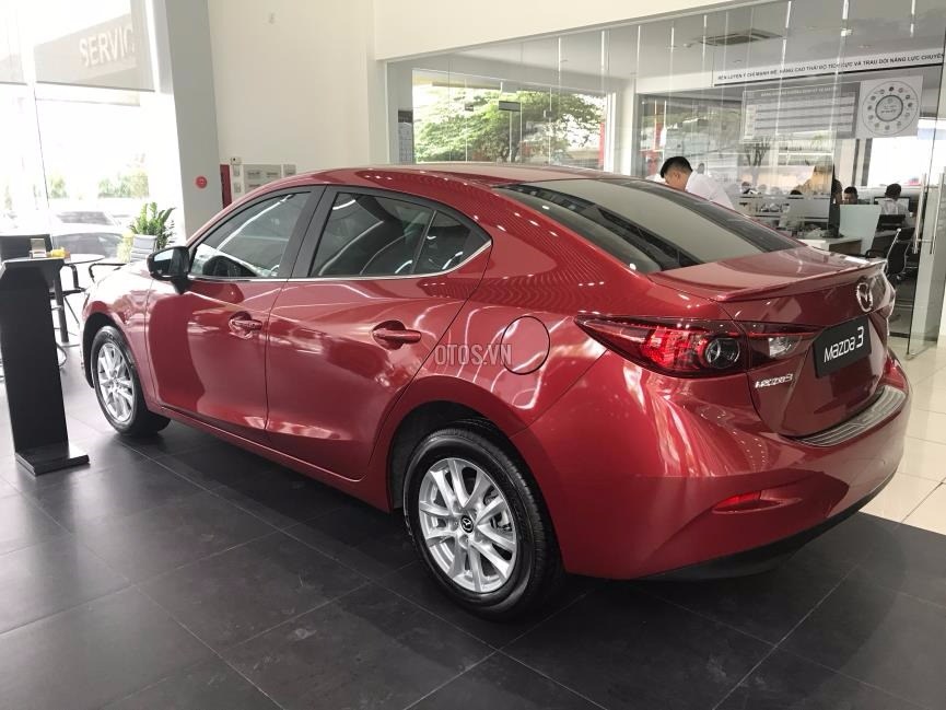 Cần bán Mazda 3 đời 2017, màu đỏ, nhập khẩu-3