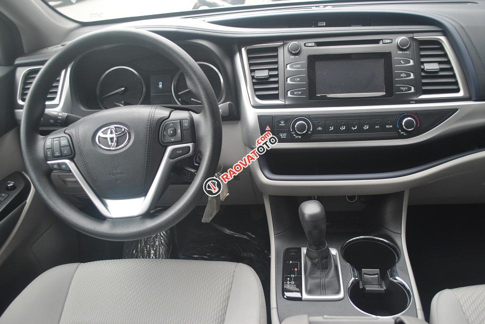 Cần bán Toyota Highlander LE đời 2016, màu trắng, nhập khẩu chính hãng-10