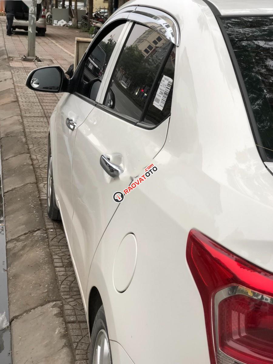 Bán xe Hyundai Grand i10 1.25MT đời 2016, màu trắng, nhập khẩu nguyên chiếc ít sử dụng-2