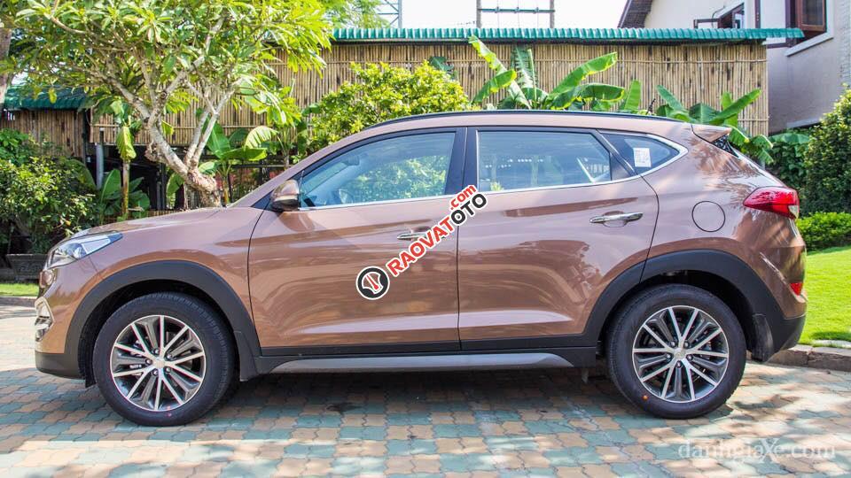 BÁN Hyundai Tucson 2.0 AT (ĐB) 2018 máy xăng - hỗ trợ vay vốn 80% giá trị xe, hotline 0935904141 - 0948945599-2